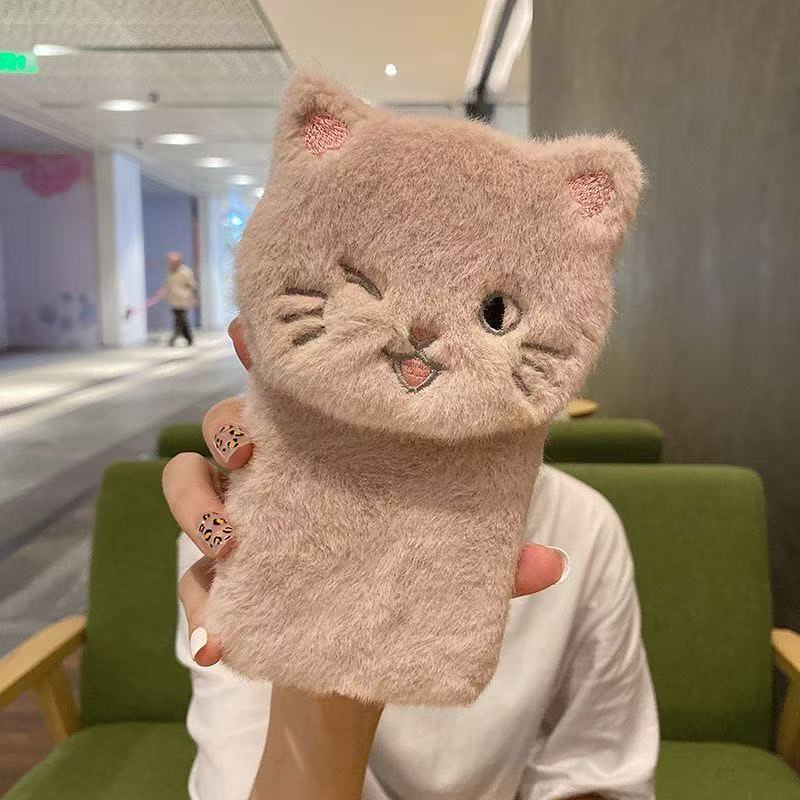 Realme Note 50 - Casing Penyangga Ponsel Bulu Halus Boneka